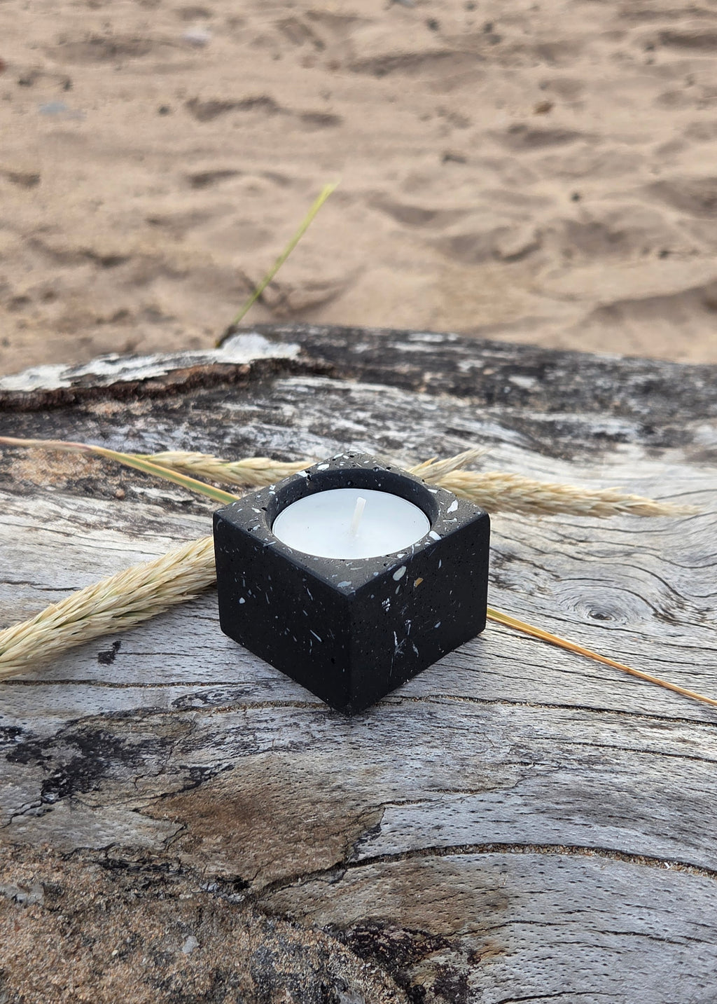 Shoreline Tealight Holder